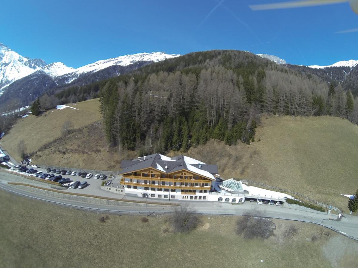 Hotel Kranebitt Val di Vizze Zewnętrze zdjęcie